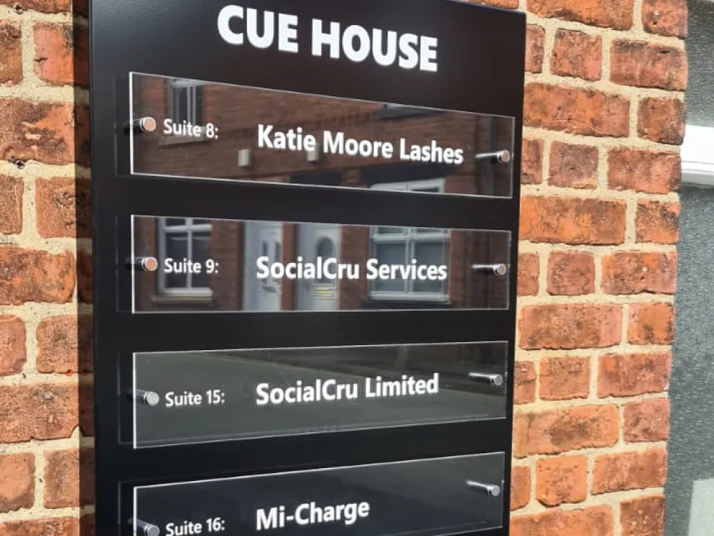 Aluminium tray featuring stand off acrylic signage to help guide employees and visitors around Cue House, Warrington