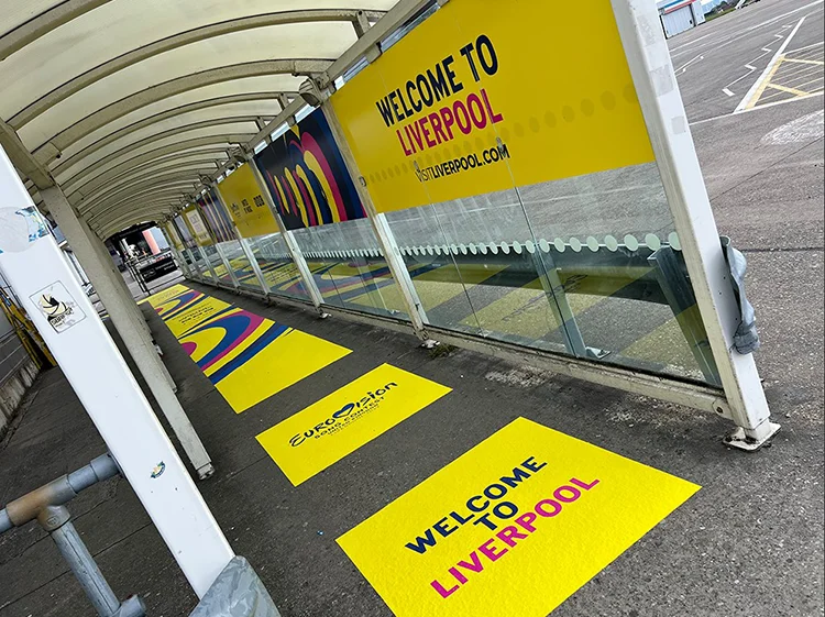 Welcone to liverpool exterior signage 