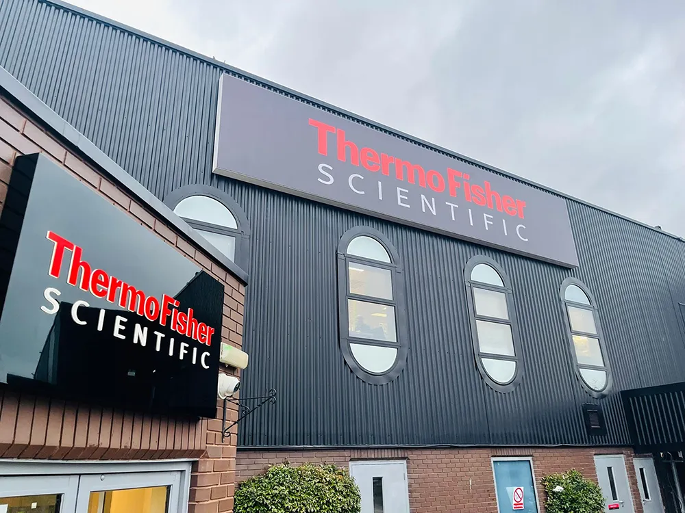 Illuminated Flex Box & Aluminium Tray with Push-thru & Back-lit Acrylic Text for Thermo Fisher Scientific in Warrington